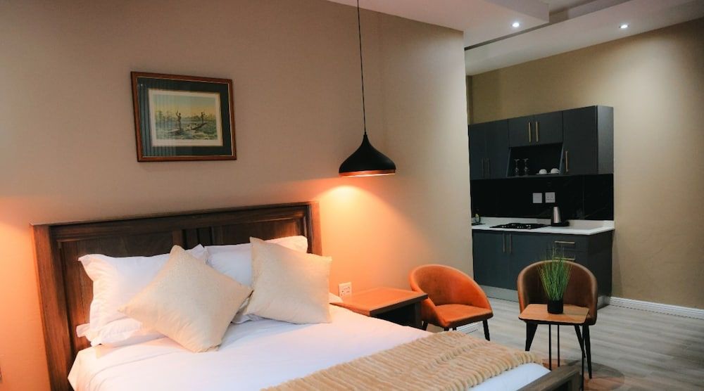 Habesha Hotel Deluxe Room 4