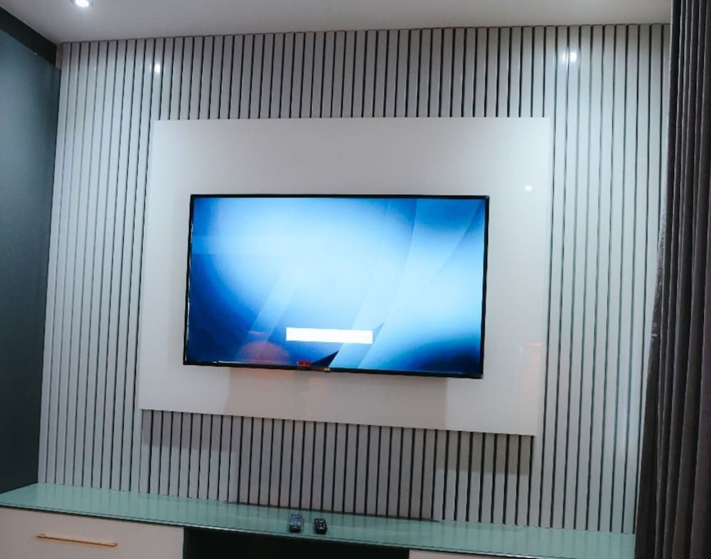 Habesha Hotel Deluxe Room 6