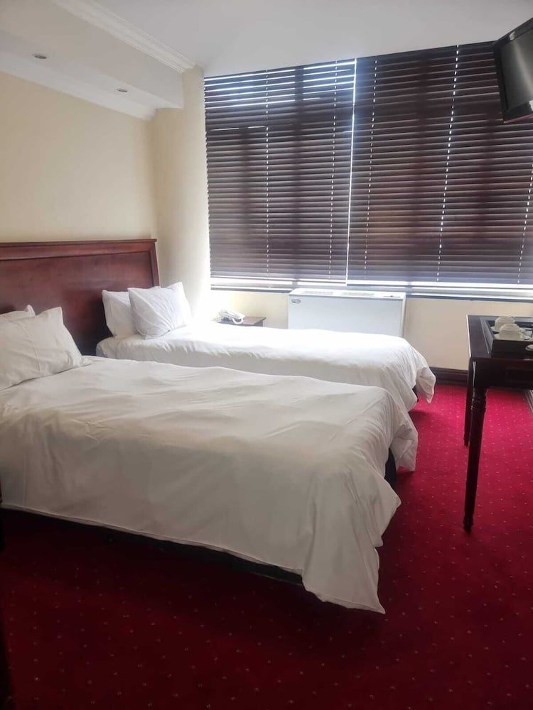 Standard Twin Room, City View