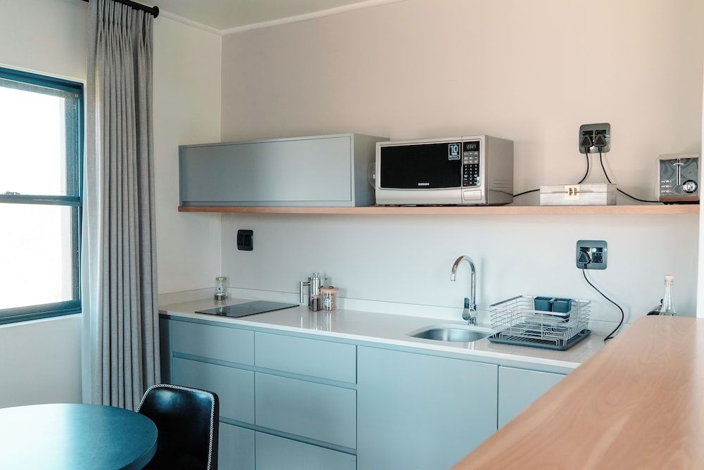 Khanyisa Mountain Lodge Superior Suite, 1 King Bed, Mountain View 11