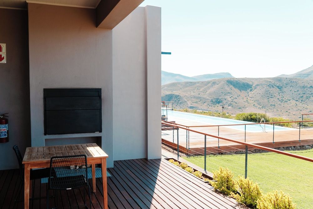 Khanyisa Mountain Lodge Superior Suite, 1 King Bed, Mountain View 14