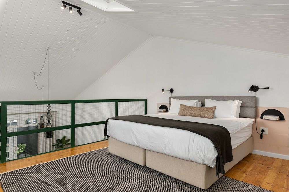 Deluxe Loft