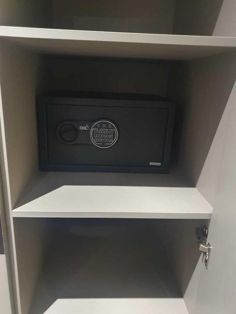 Premier Hotel Thohoyandou Executive Room 2