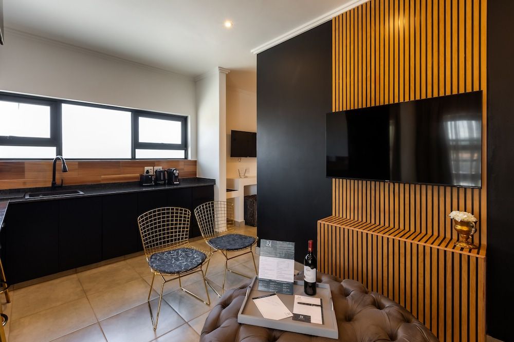 Bedfordview Hotel & Apartments Executive Apartment 9