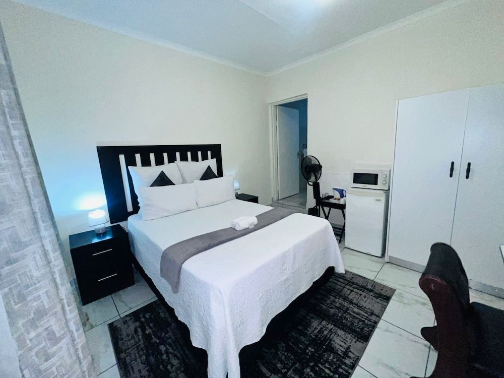 Meredale Lodge Comfort Double Room, Non Smoking 11