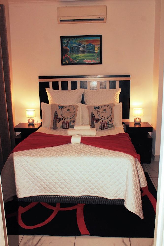 Meredale Lodge Premium Double Room 5