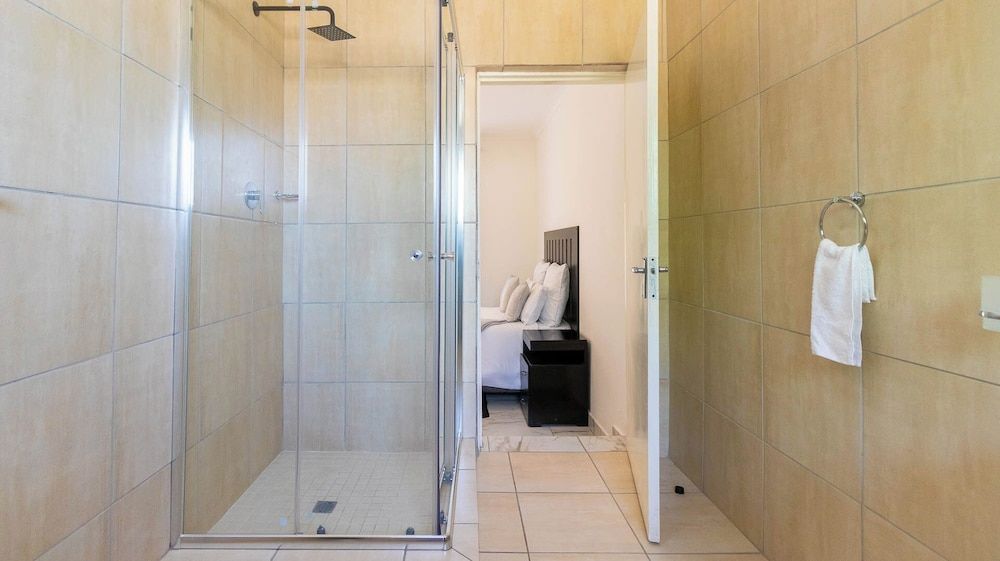 Meredale Lodge Comfort Double Room, Non Smoking 18