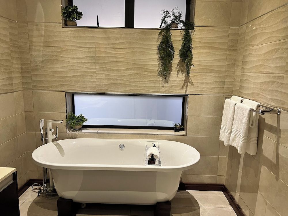 ONE O EIGHT BOUTIQUE HOTEL Luxury Double Room 4