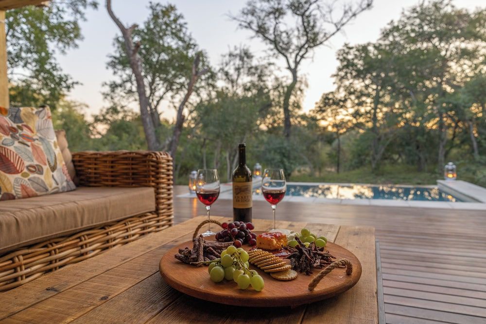 Ukanyi Luxury Villa Luxury Villa, 3 Bedrooms 10