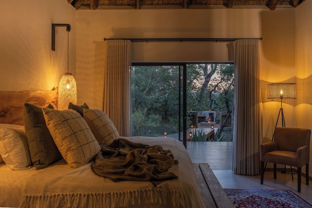 Ukanyi Luxury Villa Luxury Villa, 3 Bedrooms 5