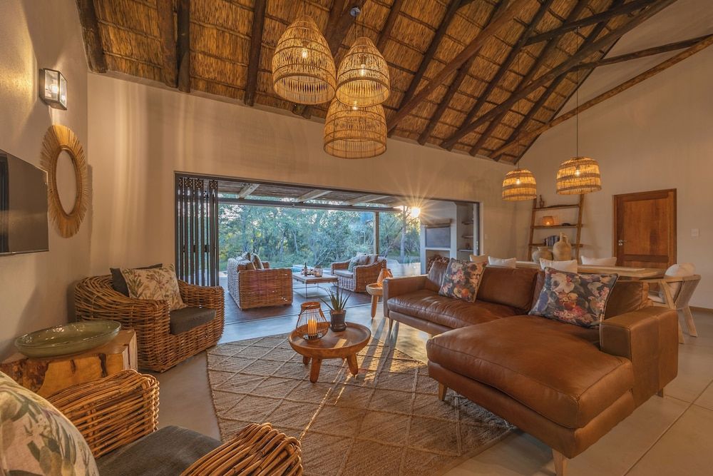 Ukanyi Luxury Villa Luxury Villa, 3 Bedrooms 8