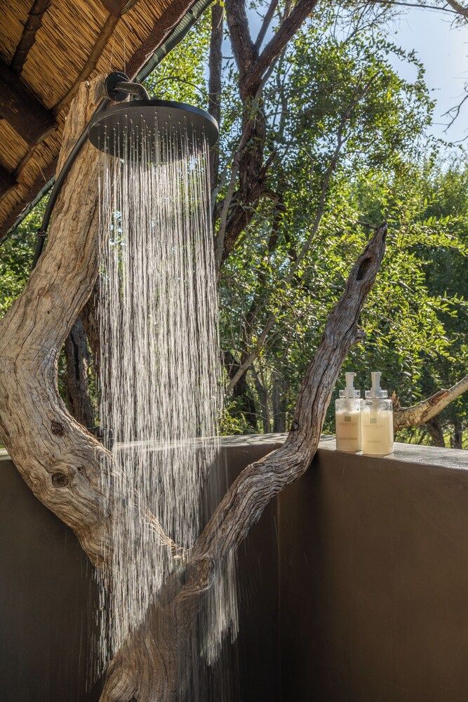 Ukanyi Luxury Villa Luxury Villa, 3 Bedrooms 12