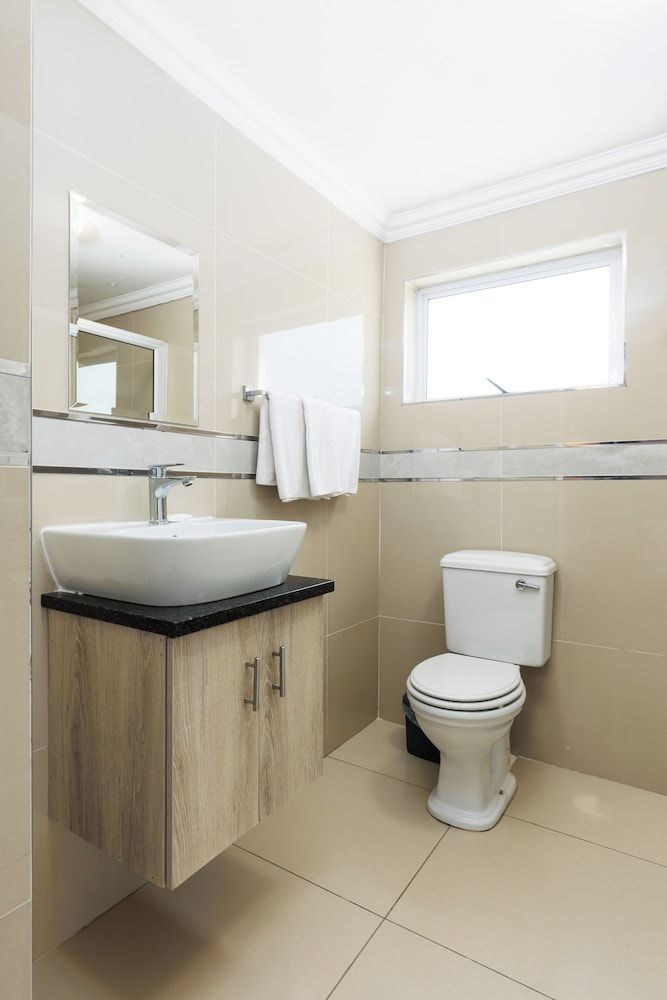 Bayside Taj Hotel Deluxe Double Room 10