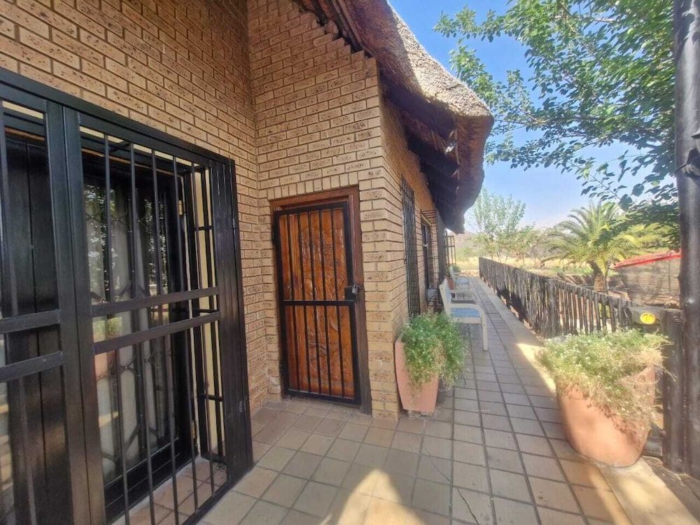 Natures Green Resort and Spa Superior Cottage, Mountain View 18