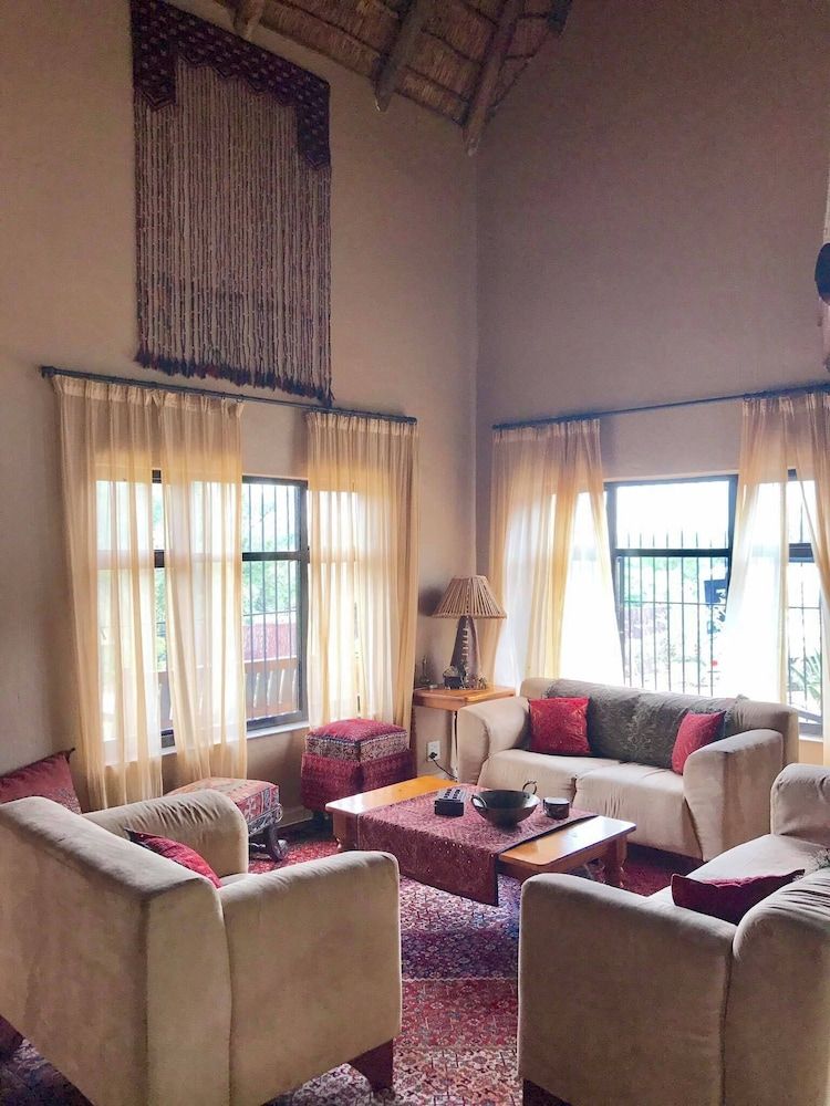 Natures Green Resort and Spa Superior Cottage, Mountain View 23