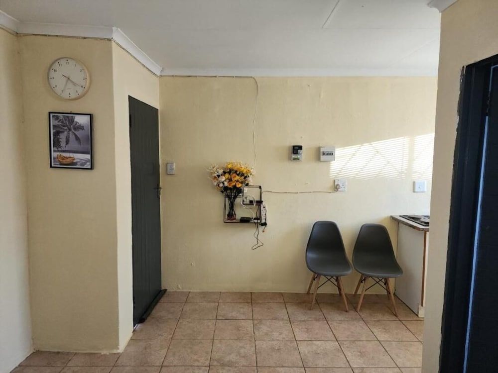 Zone 4 Motel and spa Apartment, 1 Bedroom, Terrace, Garden View 6