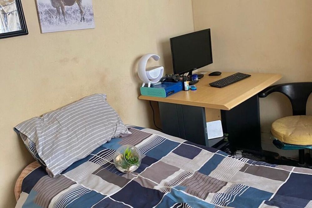Classic Single Room