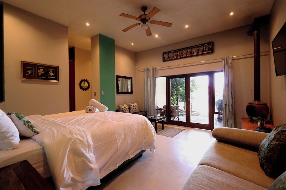 Deluxe Studio Suite