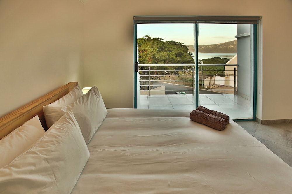 Basic House, Balcony, Sea View