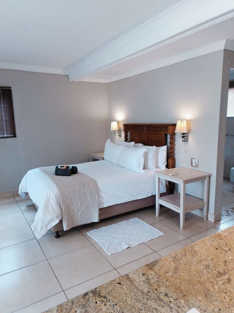 Pecan Farm Guesthouse Basic Double Room 2