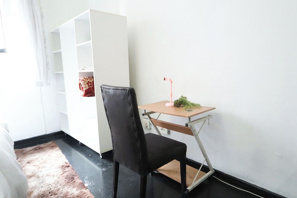 The Quiz Property Deluxe Apartment 9