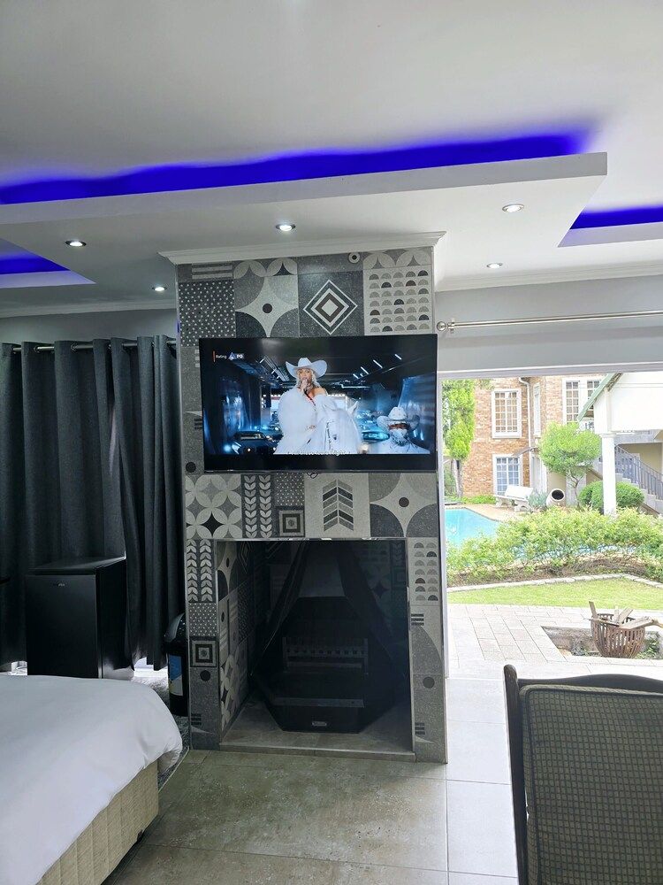 Royal Triple Room