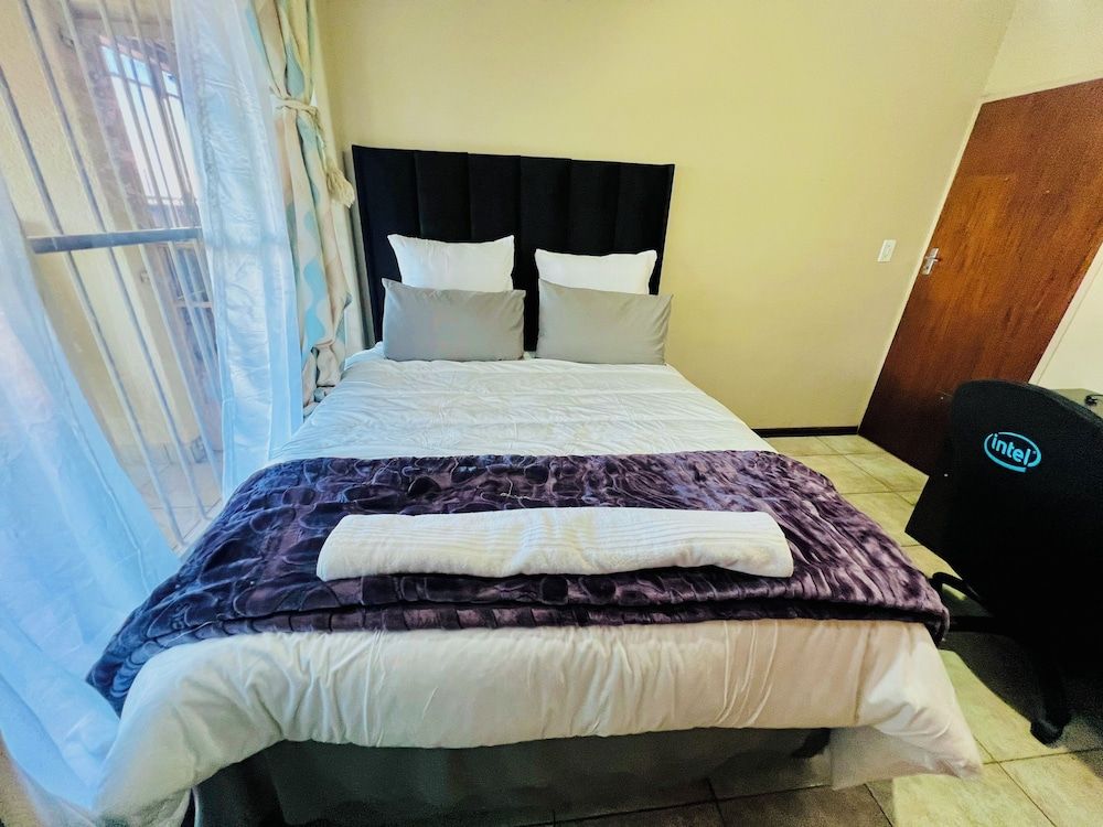 Room-honeyhills Excellence Resorts C Room, 1 Bedroom, Balcony, Garden View 3