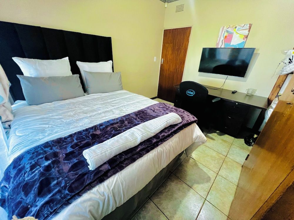 Room-honeyhills Excellence Resorts C Room, 1 Bedroom, Balcony, Garden View 8