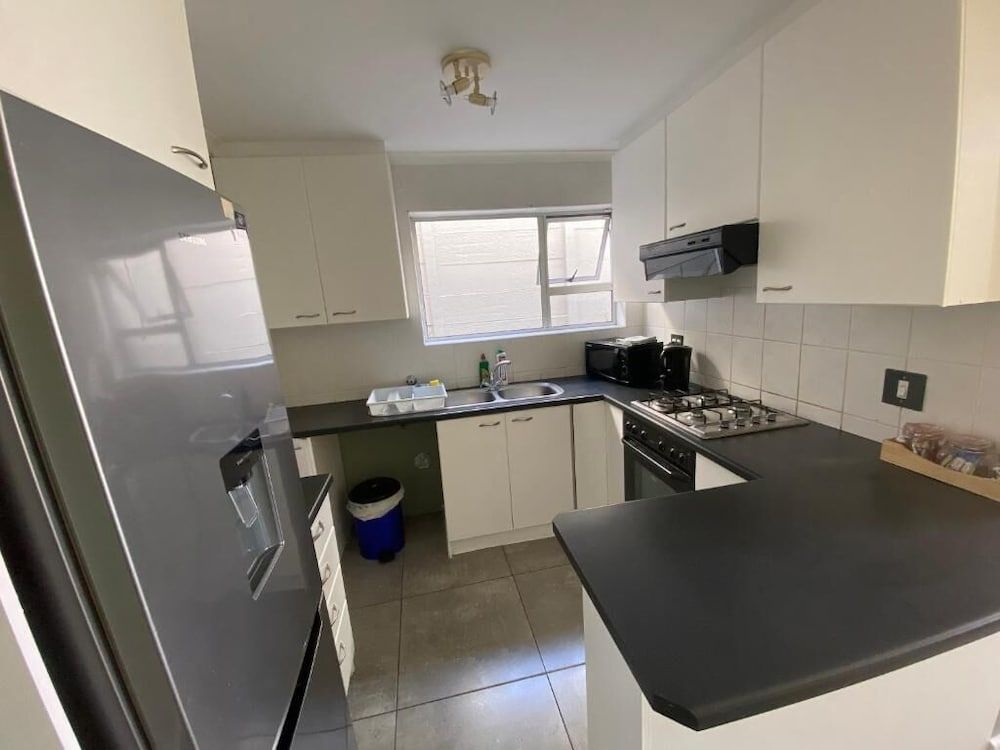 Imany Guesthouse Comfort Apartment 6