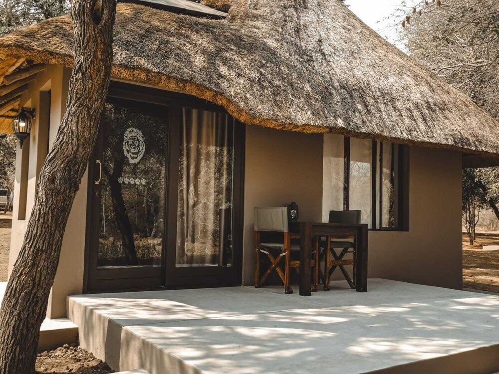 Timbila Game Lodge Superior Chalet, Lake View 3