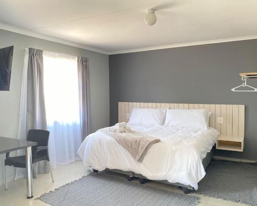 SHABIS GUEST LODGE Comfort Room 4