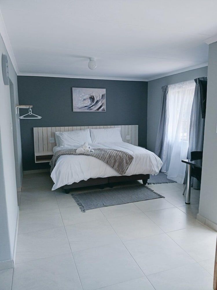 SHABIS GUEST LODGE Comfort Room 3