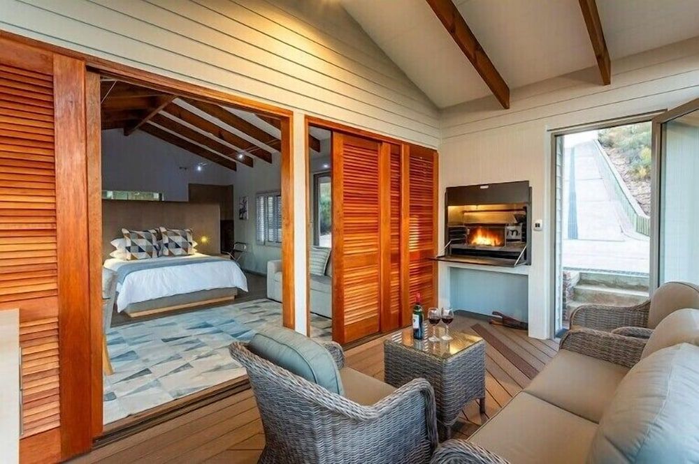 Cabin 1, Luxury Cabin, Mountain View