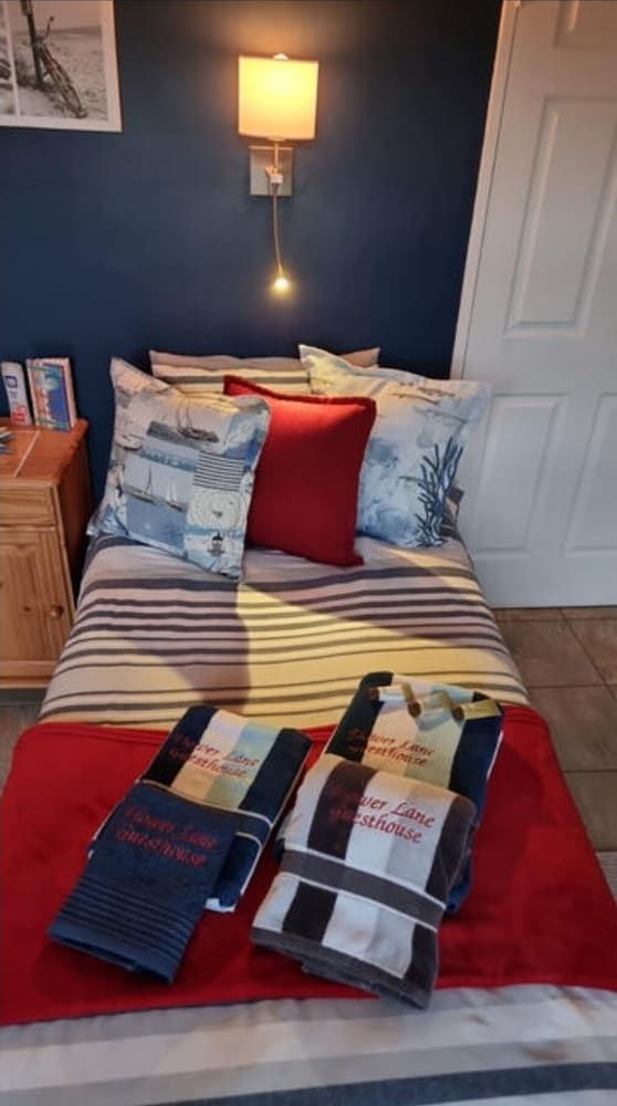 Flower Lane Guesthouse Business Double or Twin Room, Garden View 4