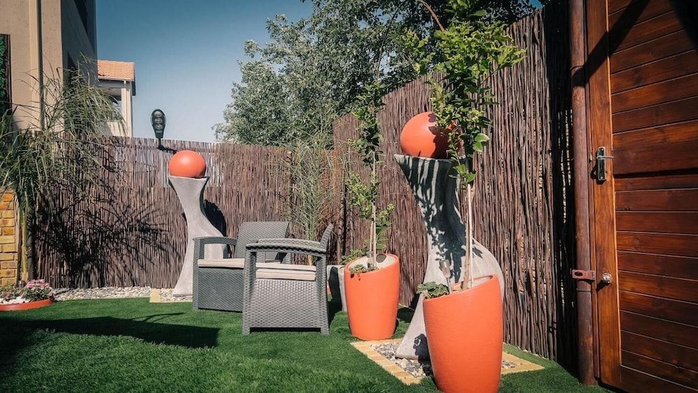 Luxurious Self-catering Apartment in Benoni With Private Entrance Apartment, 2 Bedrooms, Accessible, Smoking 46