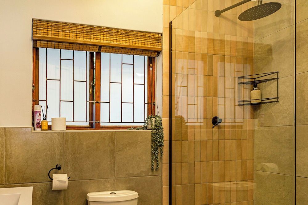 Villa Helderberg Deluxe Cottage, 2 Bedrooms, Kitchen, Pool View 20