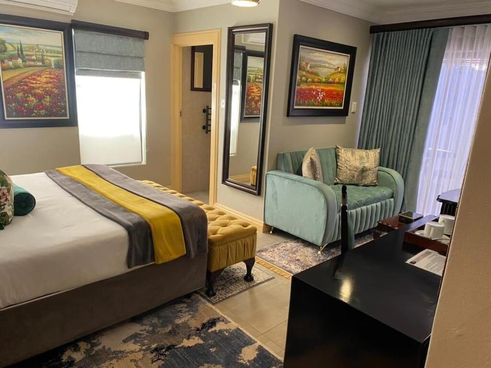 Sasavona Boutique Hotel Deluxe Double Room 4