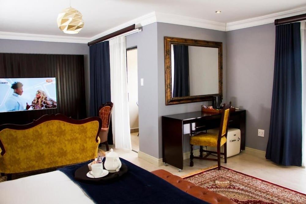 Sasavona Boutique Hotel Executive Double Room 4