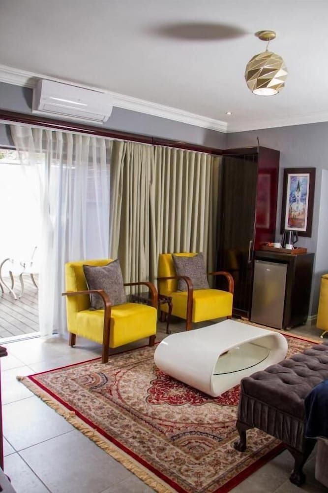 Sasavona Boutique Hotel Executive Double Room 2