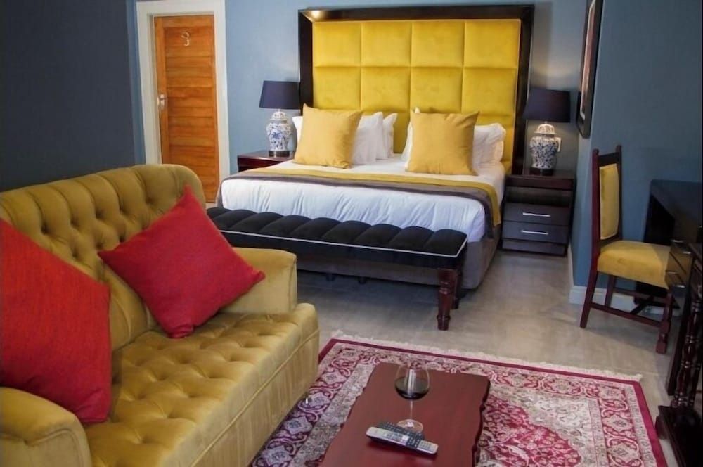 Sasavona Boutique Hotel Executive Double Room 8