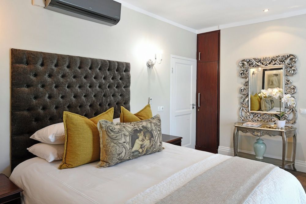 Le Petit Bijou Boutique Apartments Executive Apartment, 2 Bedrooms, Non Smoking, Mountain View 3