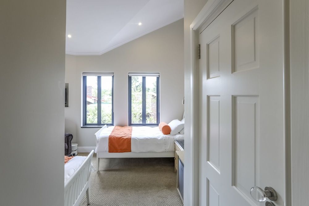 Orange Inn Knysna Standard Twin Room, 2 Twin Beds 2