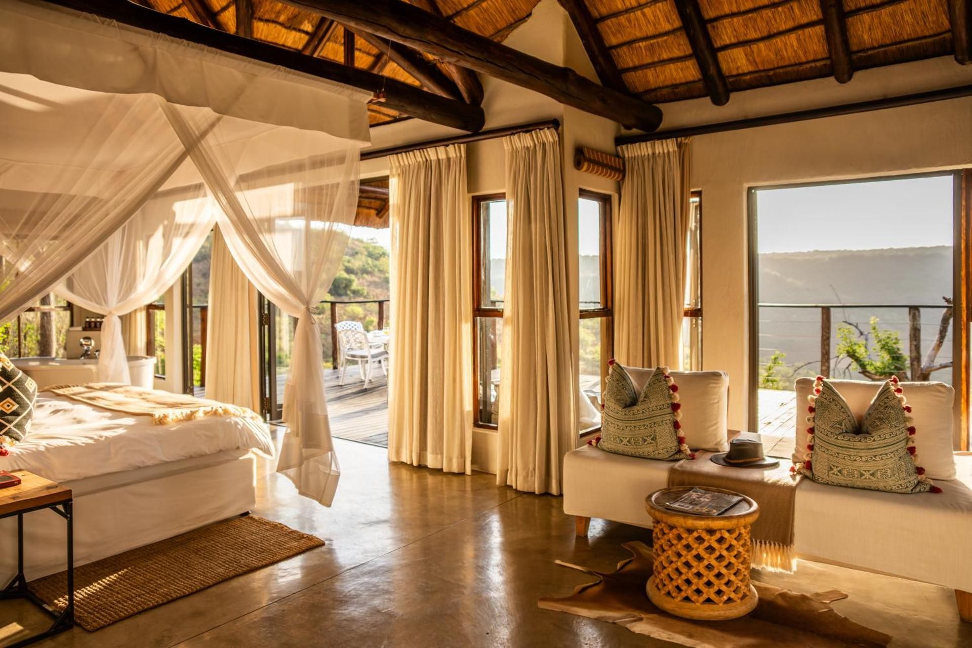 Deluxe Bungalow with River View - Safari Package