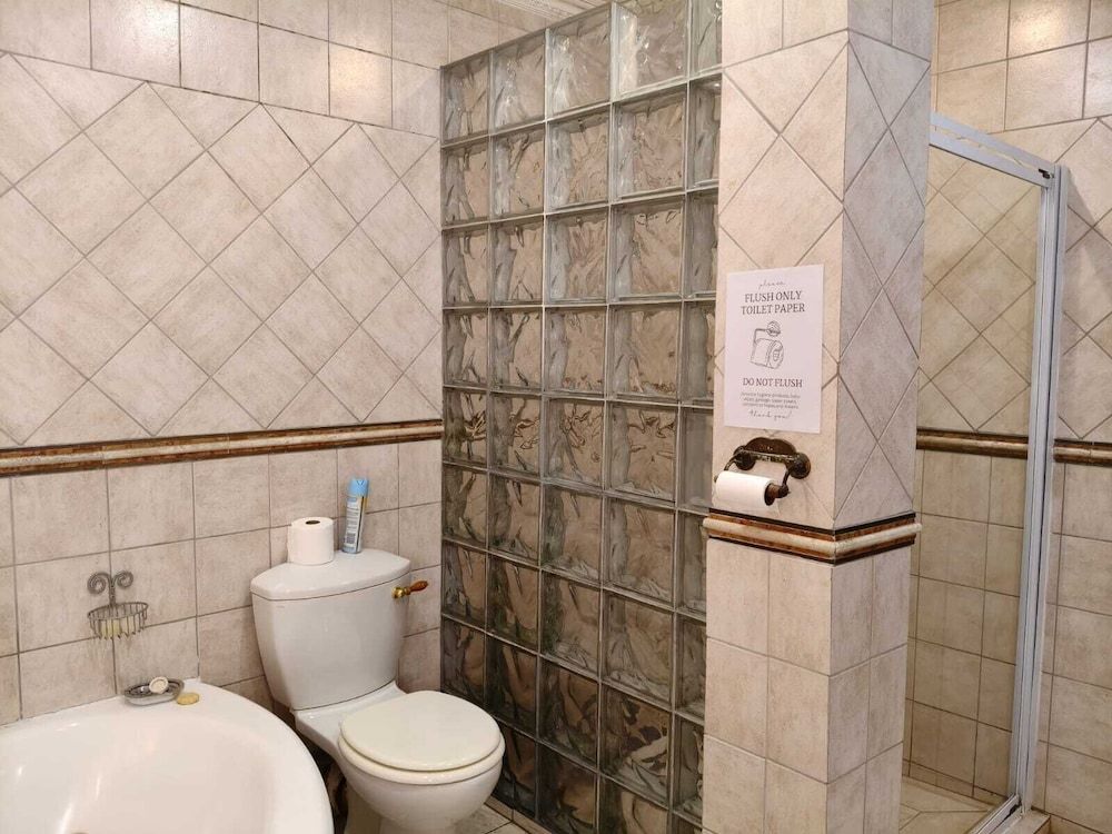 Brooklyn Guesthouses Deluxe Room 8