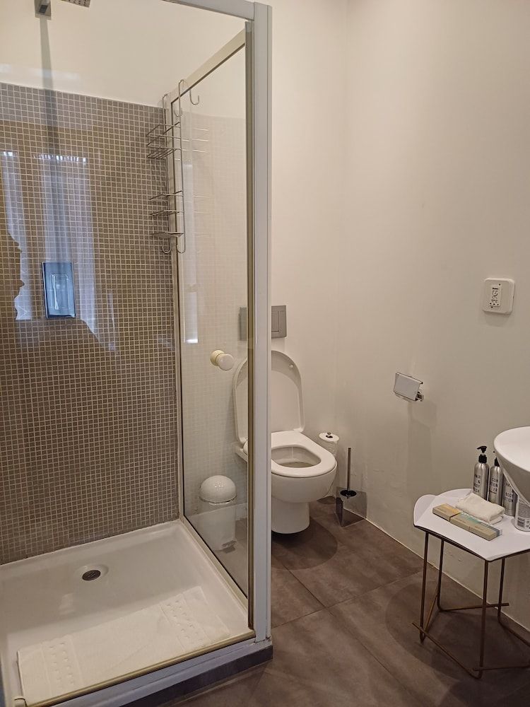 Alpine Attitude Boutique Hotel & Conference Venue Executive Apartment, 2 Bedrooms 10