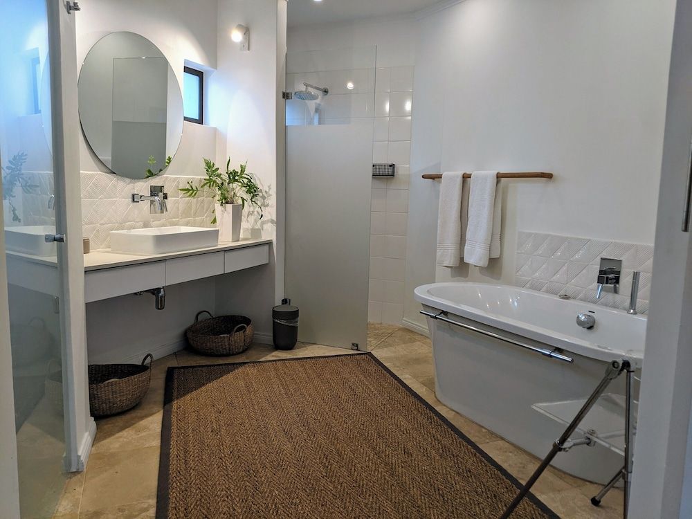 Alpine Attitude Boutique Hotel & Conference Venue Executive Apartment, 1 Bedroom 8