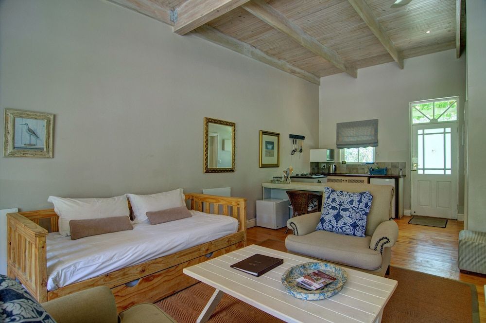 Blue Gum Country Estate Mountain View Cottage 7