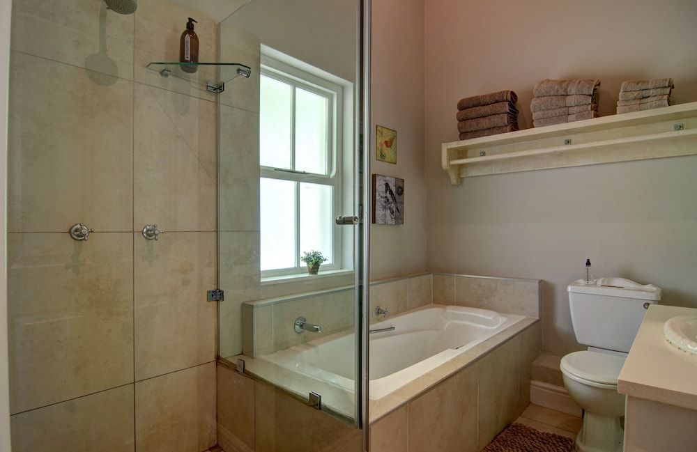 Blue Gum Country Estate Mountain View Family Cottage 6