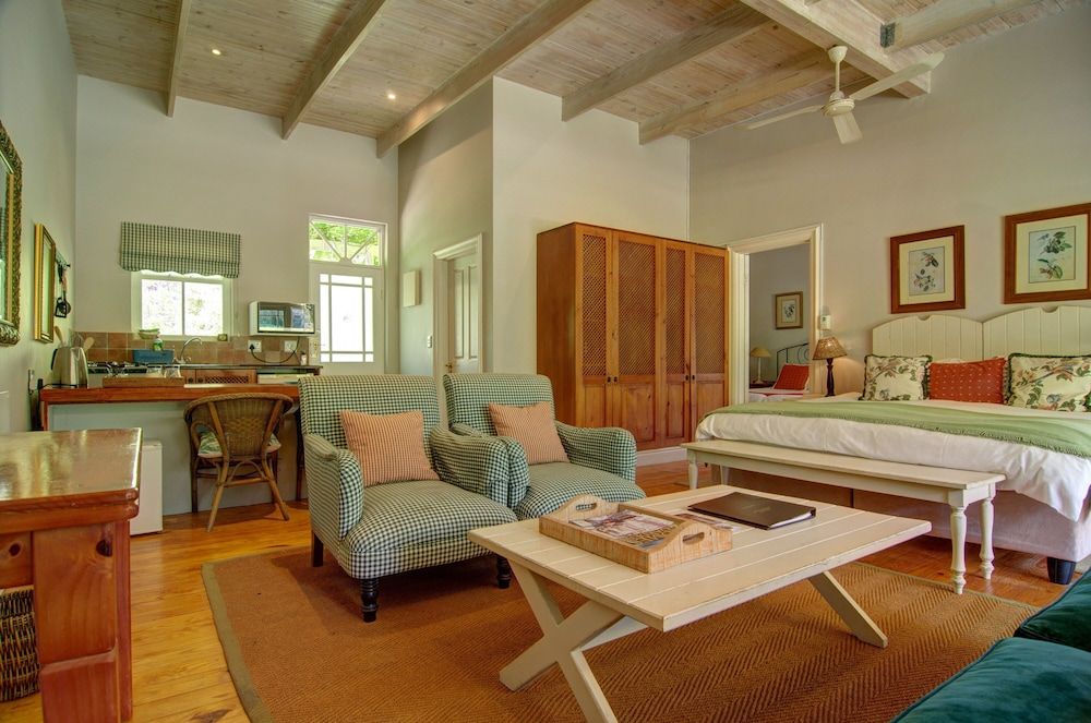 Blue Gum Country Estate Mountain View Family Cottage 7