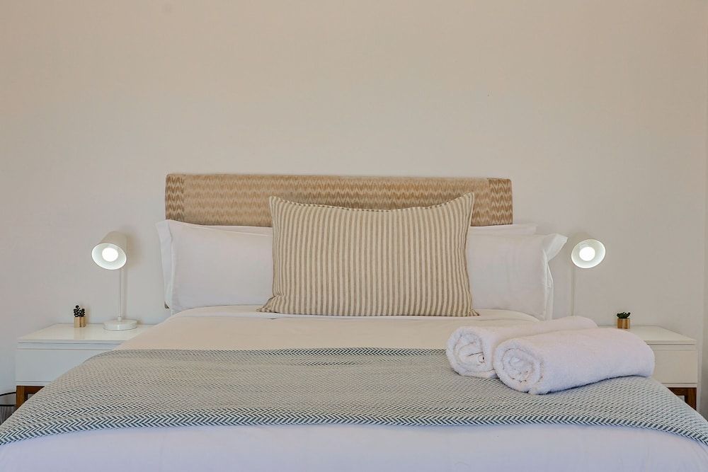 38 on Westcliff Exclusive House, Sea Facing 2